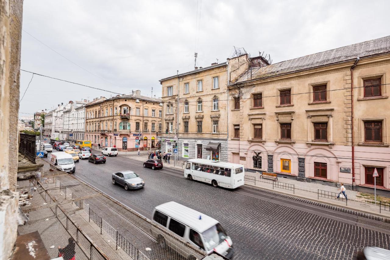 Leogrand Deluxe Apartments On Horodotska 33 Lviv Ngoại thất bức ảnh