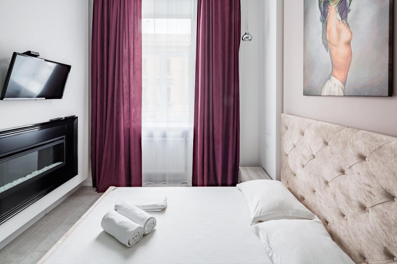 Leogrand Deluxe Apartments On Horodotska 33 Lviv Ngoại thất bức ảnh