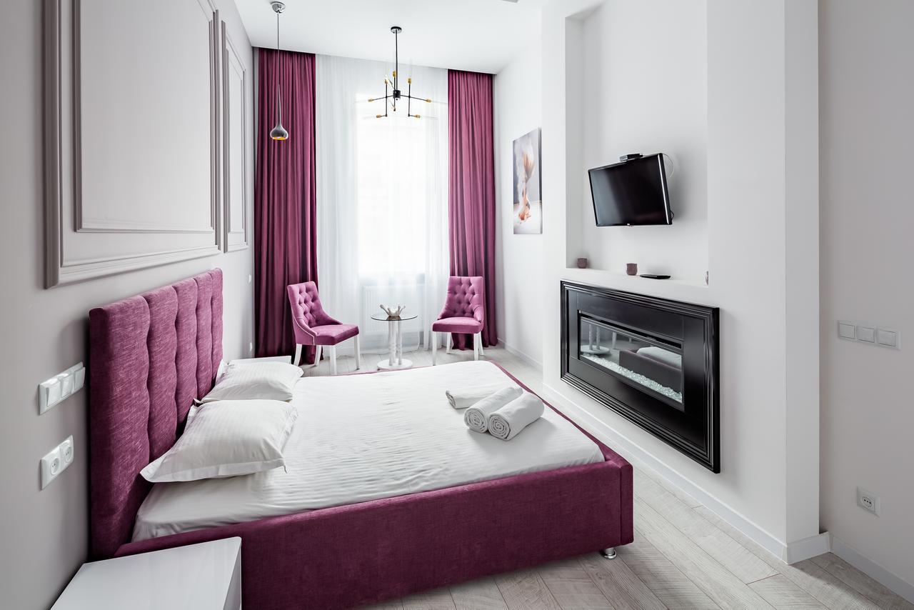 Leogrand Deluxe Apartments On Horodotska 33 Lviv Ngoại thất bức ảnh